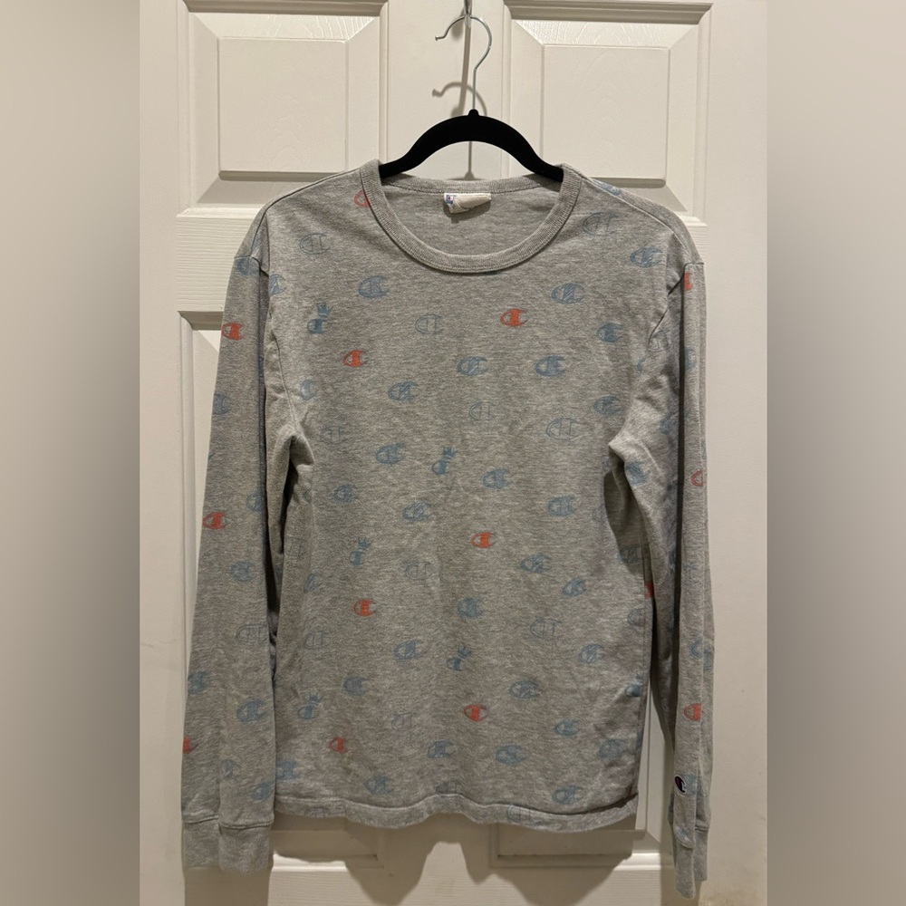 Champion men’s long sleeve shirt size small